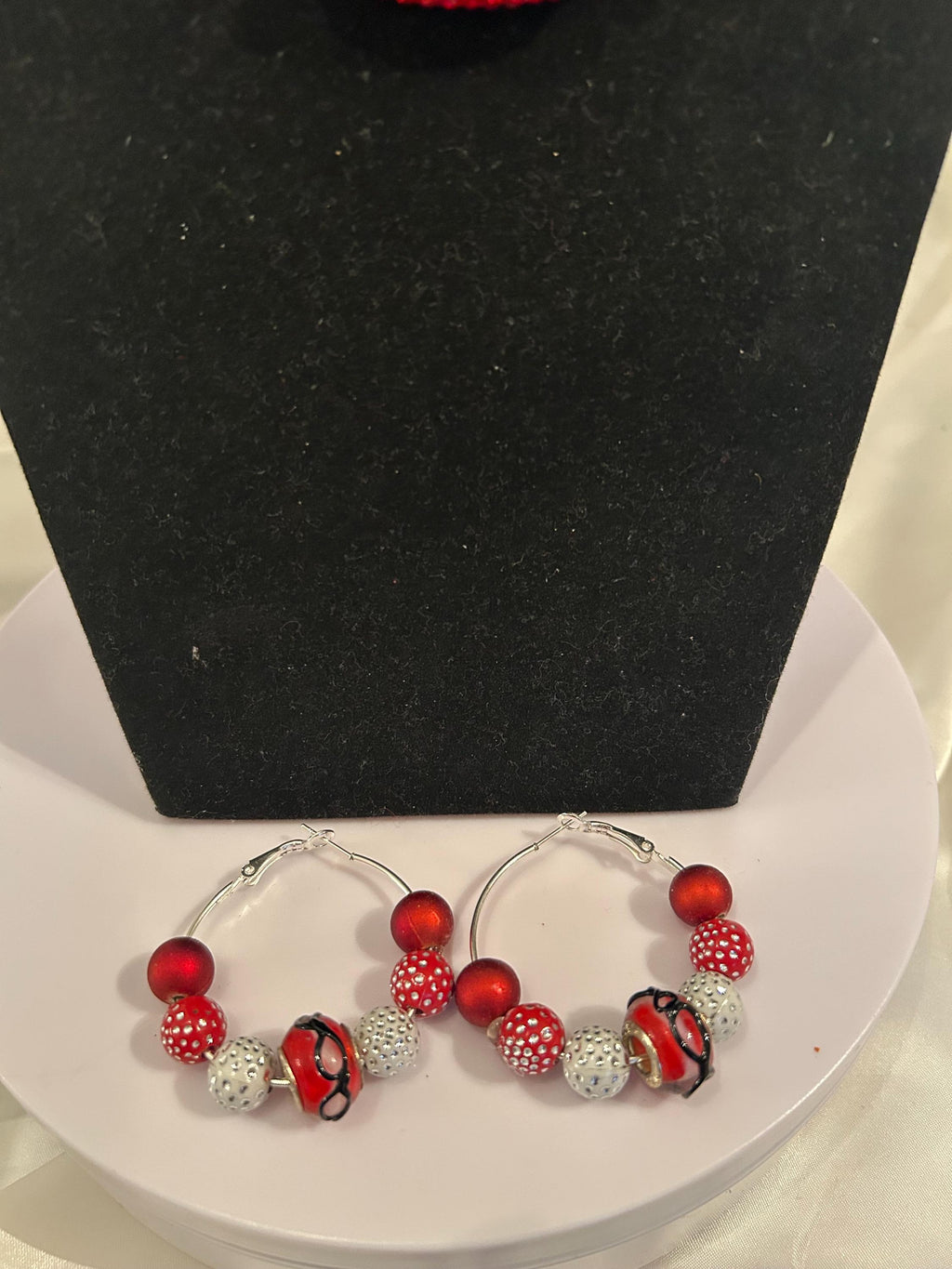 Minimalist red and silver beaded cable chain necklace with matching earrings